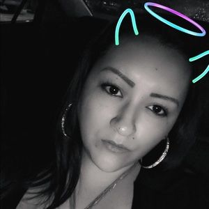 Meet your Posher, Sandy